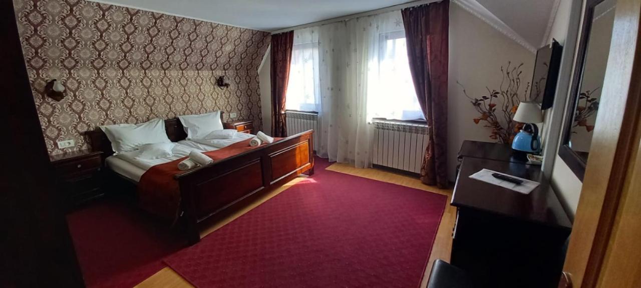 Pensiunea Magnolia Sibiu Ngoại thất bức ảnh