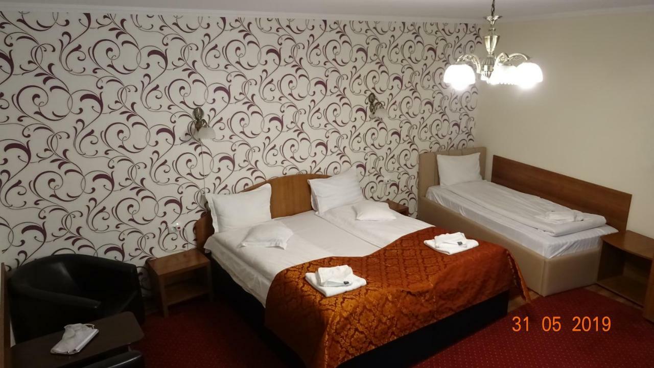 Pensiunea Magnolia Sibiu Ngoại thất bức ảnh